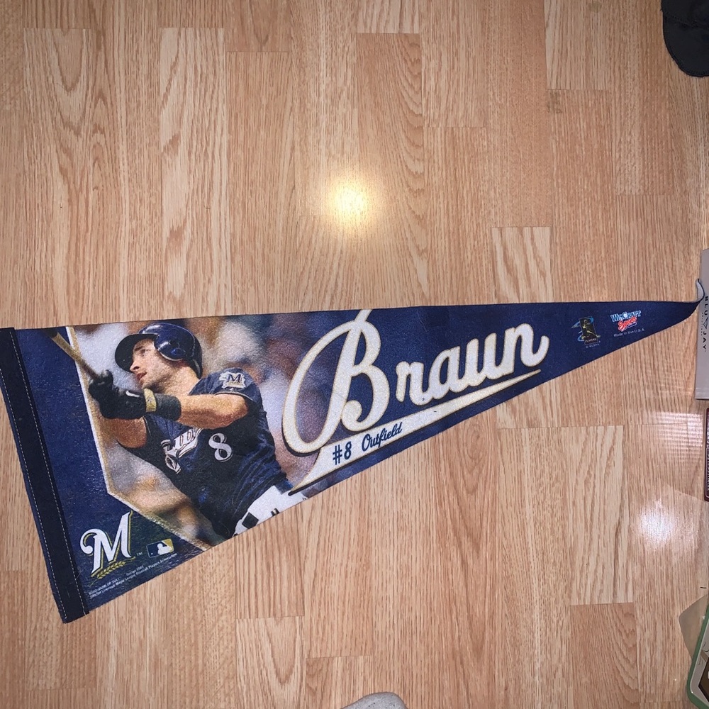 2011 national league MVP Ryan Braun pennant